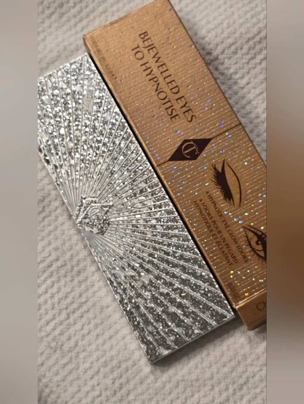 Charlotte Tilbury Bejeweled Eyes To Hypnotise Eyeshadow Palette